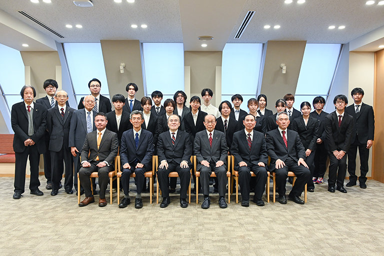 【開催報告】東京理科大学維持会 冠奨学金寄付者と受給学生の懇親会を開催（11/15）