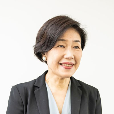 中野 嘉子 先生