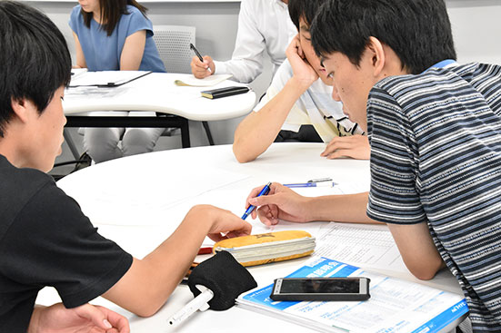 ＜介護等体験＞ 体験先と日程の決定の写真