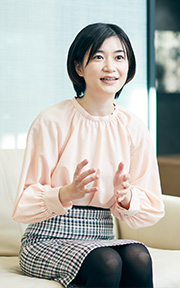 遠藤 由佳子さん