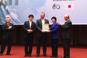 本学向井副学長が、アジア工科大(AIT)で日本の協力50周年記念講演に出席、協力に関する覚書（MOU)を締結