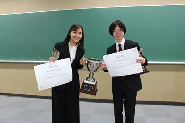 本学学生が第7回函館英語プレゼンテーションコンテストにおいて最優秀賞、審査員特別賞、地域特別賞、オーディエンス賞を受賞。