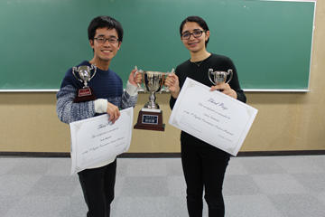 本学学生が第7回函館英語プレゼンテーションコンテストにおいて最優秀賞、審査員特別賞、地域特別賞、オーディエンス賞を受賞。