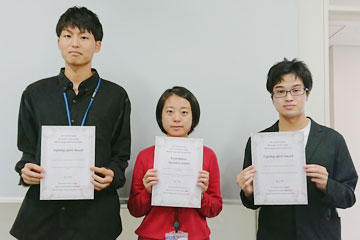 本学大学院生らが日本セラミックス協会第33回秋季シンポジウムにてセッション学生賞(Presentation Incentive Award：発表奨励賞およびFighting-spirit Award:敢闘賞)を受賞