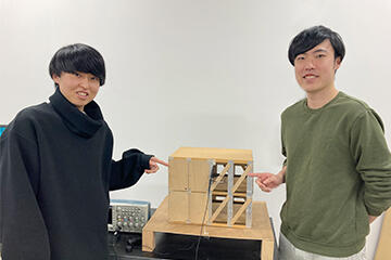 本学大学院生らが国際学会「16th IEEE Asia Pacific Conference on Circuits and Systems (APCCAS 2020)」において、Best Paper Awardを受賞