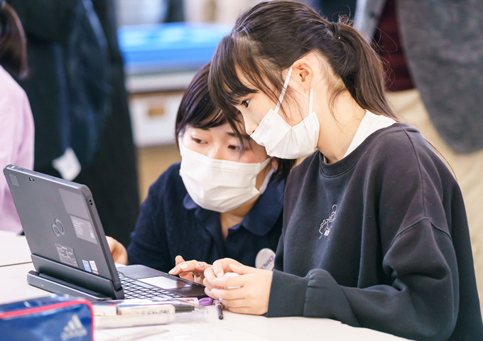 本学が流山市で実践する統合型プログラミング教育がNHKで紹介