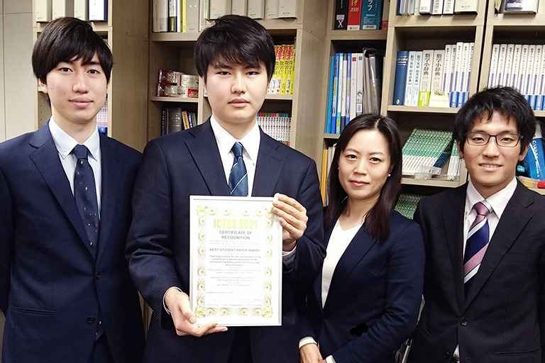 本学大学院生らが国際会議(ICTSS2021)においてBest student awardを受賞