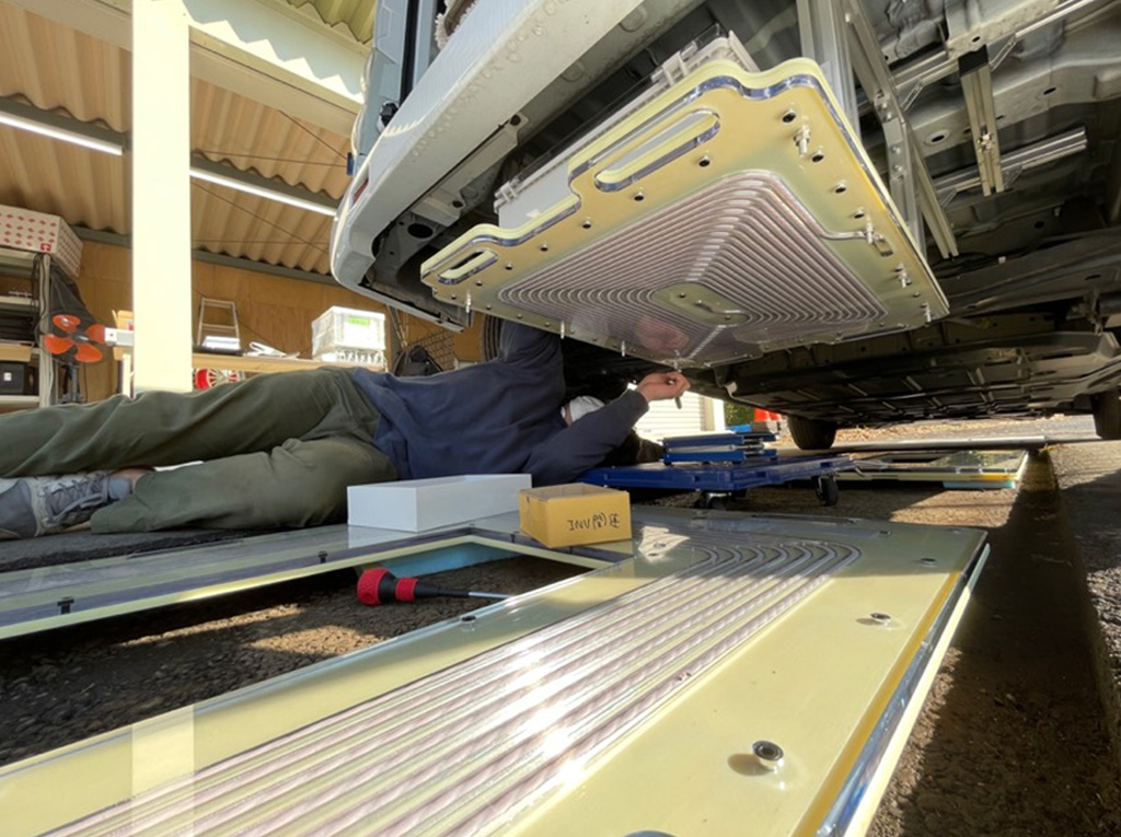 太陽光発電と走行中ワイヤレス給電を組み合わせたシステムの実車実験に成功~PV×DWPT:世界初の実車を用いたシステム開発~