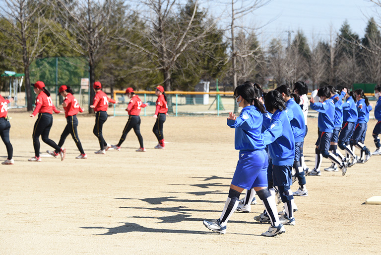 東京理科大学ソフトボールクリニックを開催(2/26・開催報告)