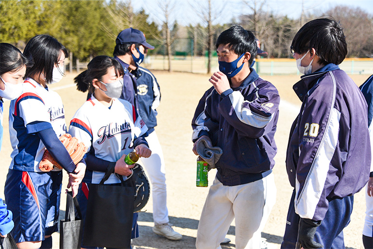 東京理科大学ソフトボールクリニックを開催(2/26・開催報告)