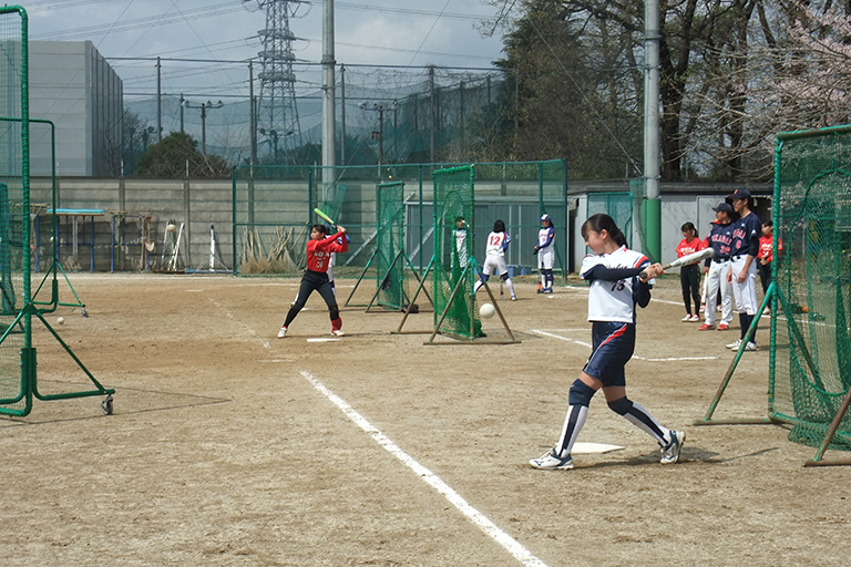 東京理科大学 第2回ソフトボールクリニックを開催(3/30・開催報告)