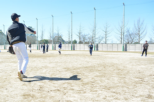 【開催報告】本学をはじめとする8大学体育会ソフトボール部によるソフトボール大会World Innovation Leaders League（WILL）を開催（3/9・10）