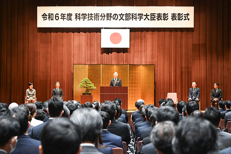 田村 隆治教授が令和6年度科学技術分野の文部科学大臣表彰を受賞