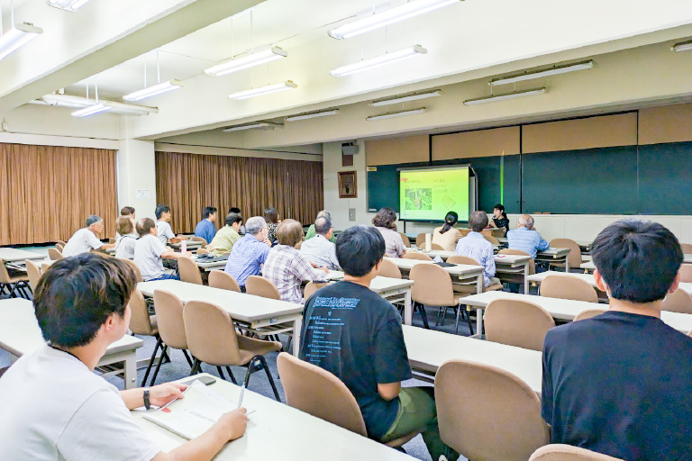 【開催報告】2024年 第4回 野田きゃんカフェを開催 “薬用植物園” ~秋分の薬用植物園ツアー~(9/21)