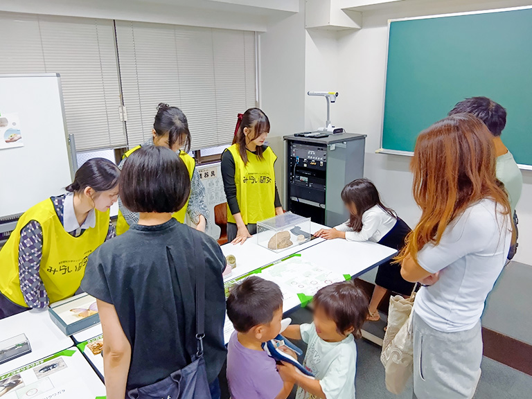 【開催報告】2024年度サイエンスフェア「科学へのトビラ」(10/13)
