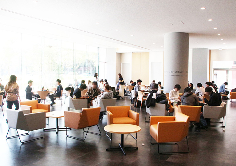 新たなネーミングライツ・パートナーに株式会社日本総合研究所を迎えました~野田キャンパス7号館1階談話室が「日本総研PLAZA」に~