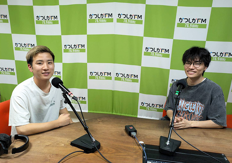 本学学生がかつしかFM「葛飾経済新聞ラジオ」でパーソナリティに挑戦