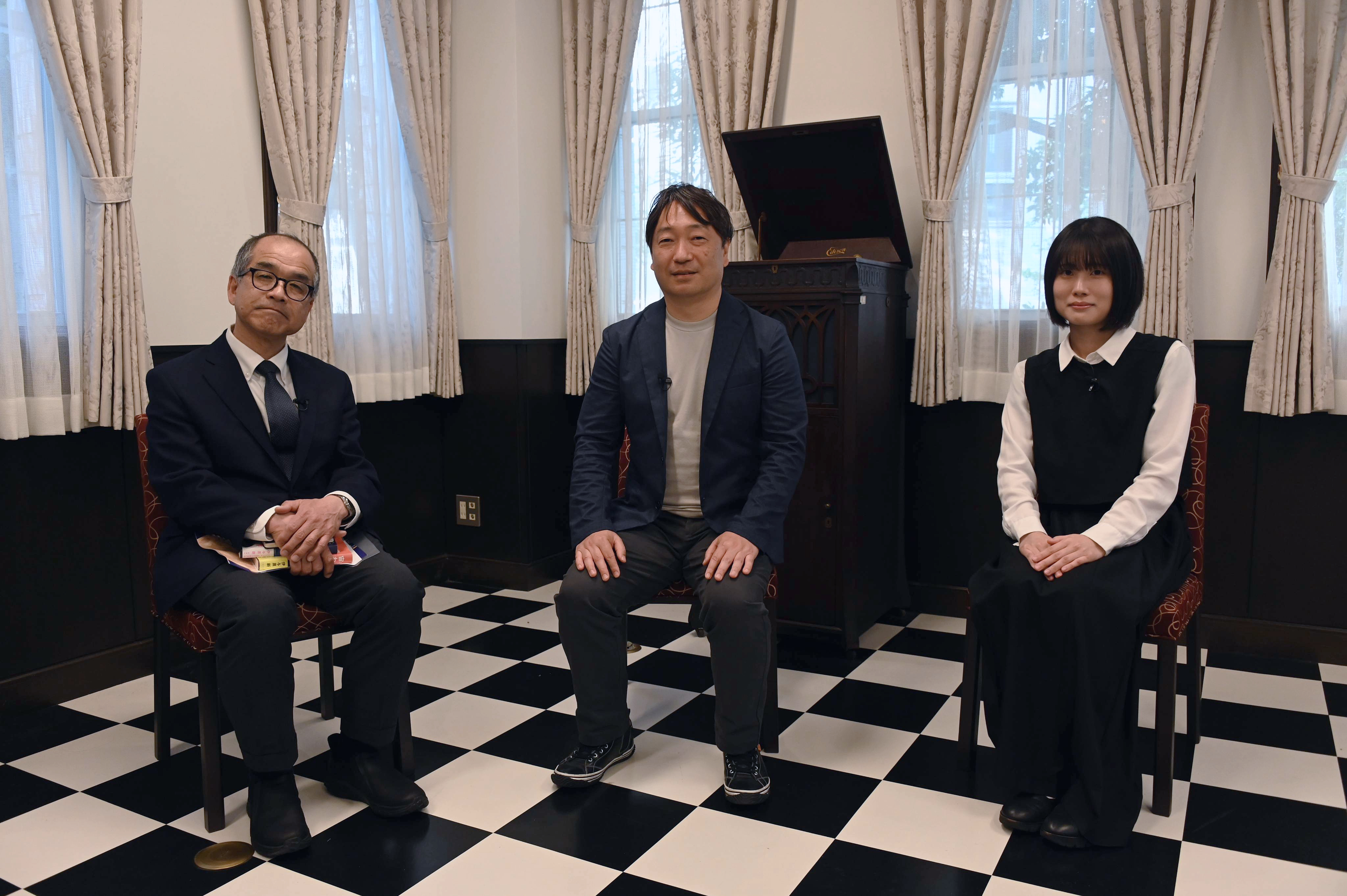 直木賞作家 伊与原新氏と理学部第二部学部長が対談
