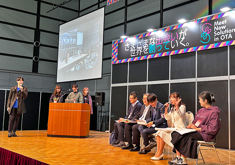 本学学生団体「クラフトマンストーリープロジェクト」が「Meet New Solution in Ota 2025」にてメインステージ発表とブース展示を行いました
