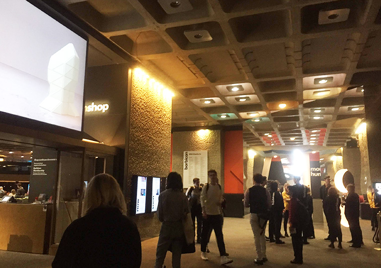 近代科学資料館が協力展示中の巡回展「Barbican AI: More than Human」がフロスト科学博物館(マイアミ)にて開催