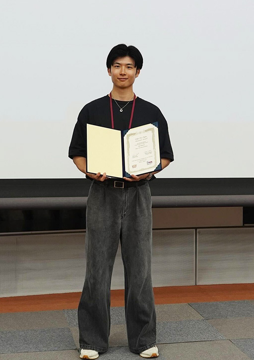 20th International Symposium on Electretsにおいて本学大学院生がThe Dilip Das-Gupta Memorial Awardを受賞