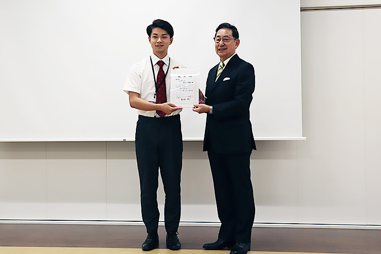 日本マイクログラビティ応用学会 第37回学術講演会(JASMAC-37)において本学大学院生が毛利ポスターセッション 優秀賞を受賞