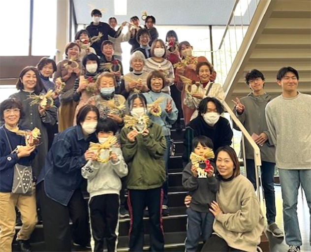 【開催報告】2025年 第6回 野田きゃんカフェ「“稲わらで手作り” ～新年を彩る正月飾り体験～」を開催しました（12/13）