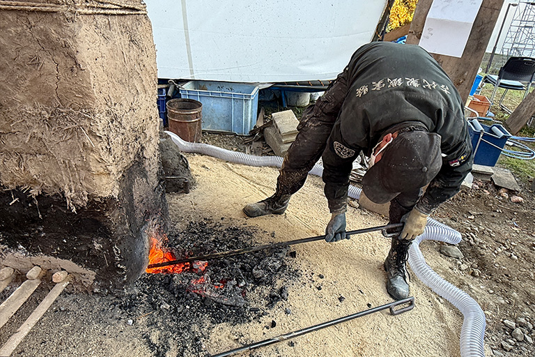 【開催報告】古代製鉄復元実験を行いました（11/29,11/30・12/6,12/7）