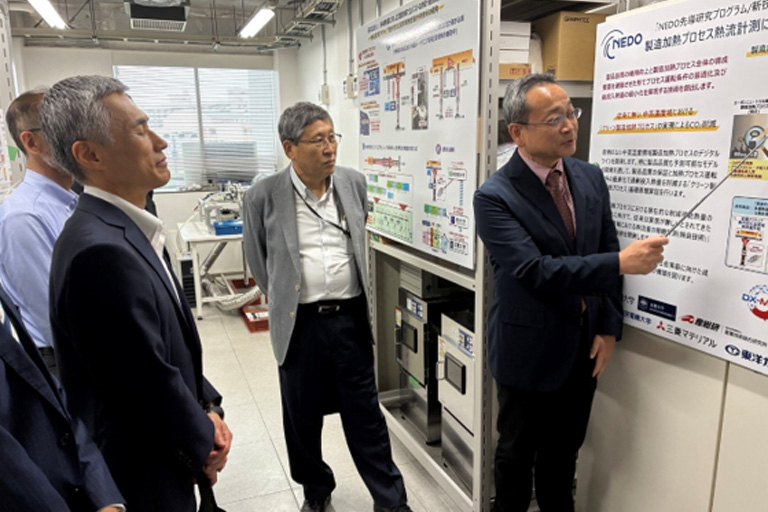 新エネルギー・産業技術総合開発機構（NEDO）横島副理事長一行が本学を表敬訪問、今後の学術・研究交流の発展に向けて懇談