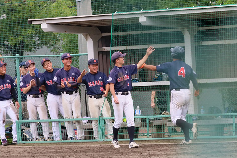 本学男子ソフトボール部が6年連続全日本大会選手権に出場しベスト8入り