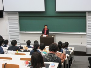向井千秋 副学長が今年度のプログラムについて総評を行いました